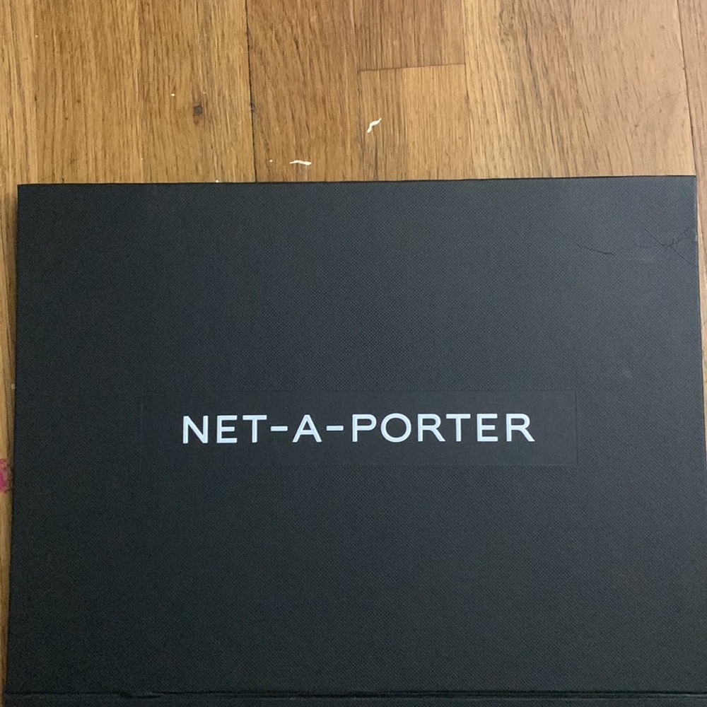 Foldable “ Net-A-Porter “ Medium Box +”Net A Port… - image 2